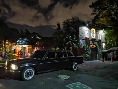Le-Monastere-restaurant.-San-Rafael-de-Escazu-MERCEDES-LANG-LIMO-SERVICE84b95947558baab8.jpg